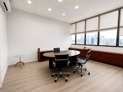 Toh Guan Centre (D22), Retail #568203721
